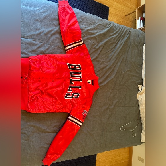 Chicago bulls starter jacket - Picture 3 of 7